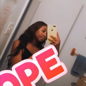 Meet your Posher, Nyla